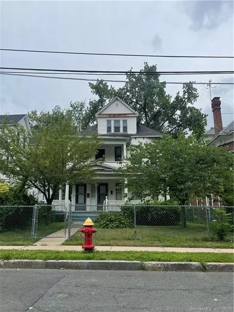25 Burton St, Hartford, CT 06112
