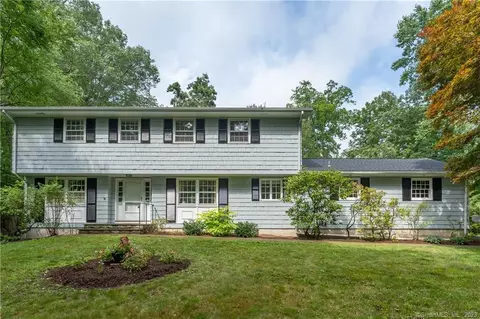72 Aunt Hack Rd, Danbury, CT 06811