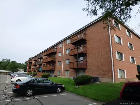 1107 Harbor View Dr #1107, Rocky Hill, CT 06067