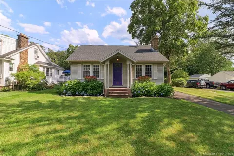 108 Mulberry St, Southington, CT 06479