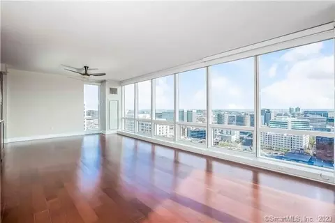 1 Broad St #21A, Stamford, CT 06901