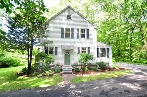 66 Milton Rd, Litchfield, CT 06759