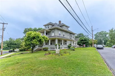 1639 W Broad St, Stratford, CT 06615