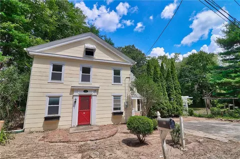 148 Salem Rd, Prospect, CT 06712