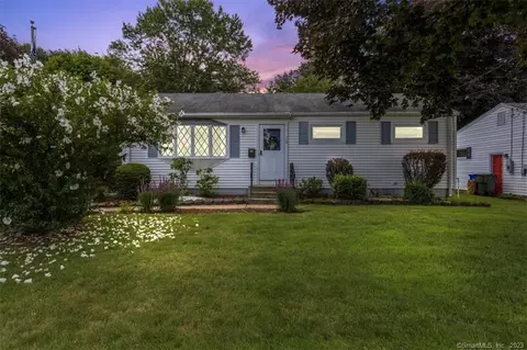 75 Deborah Dr, East Hartford, CT 06118