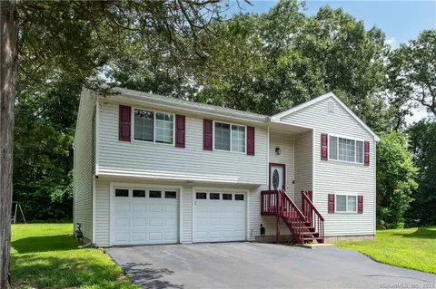 654 Laurel St #7, East Haven, CT 06512