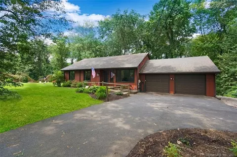 436 Old Post Rd, Tolland, CT 06084
