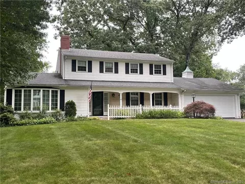 25 Imperial Dr, South Windsor, CT 06074