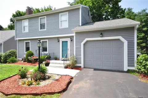 14 Lakewood Dr #14, South Windsor, CT 06074