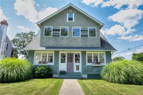 347 Washington Pkwy, Stratford, CT 06615