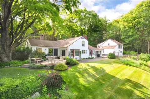 182 Cathole Rd, Litchfield, CT 06759