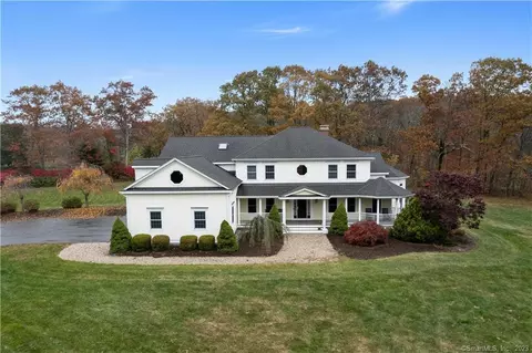 468 Marlborough Rd, Glastonbury, CT 06033