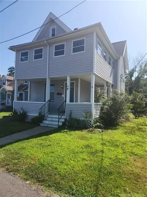 8 Burritt Pl, Naugatuck, CT 06770