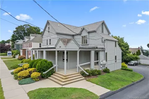 348-350 Montauk Ave, New London, CT 06320