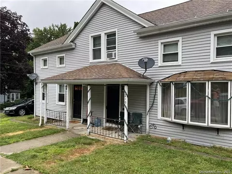208-210 High St, Sprague, CT 06330