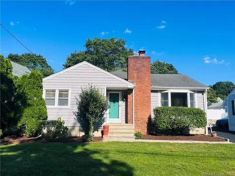 26 Greenwood Ave, Darien, CT 06820