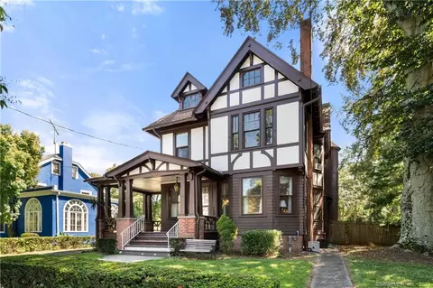 289 Mckinley Ave, New Haven, CT 06515