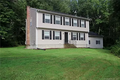 160 Highland View Dr, Windham, CT 06266