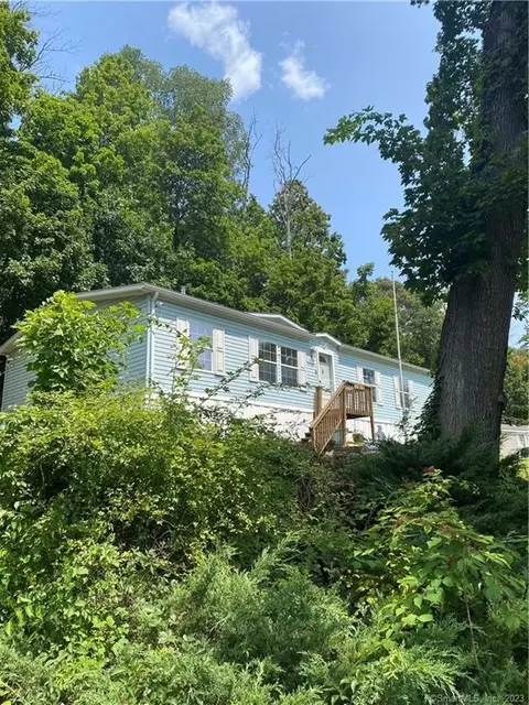 261 Route 163 #D, Montville, CT 06382