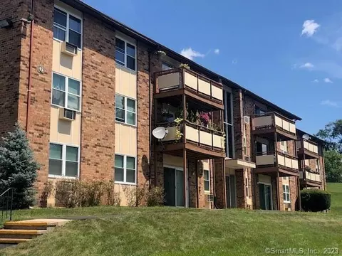 45 Jefferson Rd #6-12, Branford, CT 06405