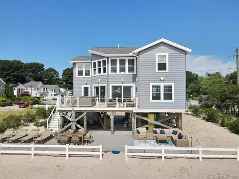 18 Shore Rd, East Lyme, CT 06357