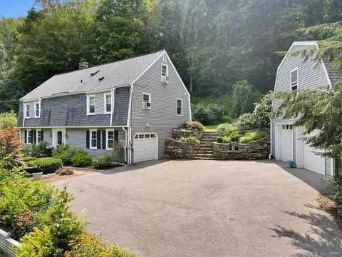 158 S Main St, Marlborough, CT 06447