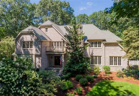 51 Tuckahoe Rd, Easton, CT 06612