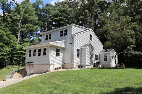 22 Hampden Rd, Somers, CT 06071