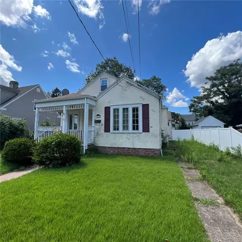 44 Elmer Ave, Hamden, CT 06514