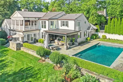 6 Dawn Harbor Ln, Greenwich, CT 06878