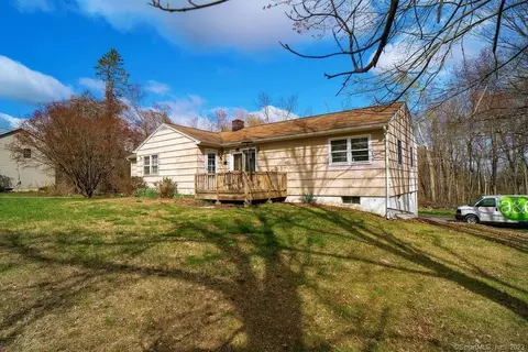 78 Obtuse Hill Rd, Brookfield, CT 06804