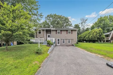 33 Birchwood Rd, Seymour, CT 06483