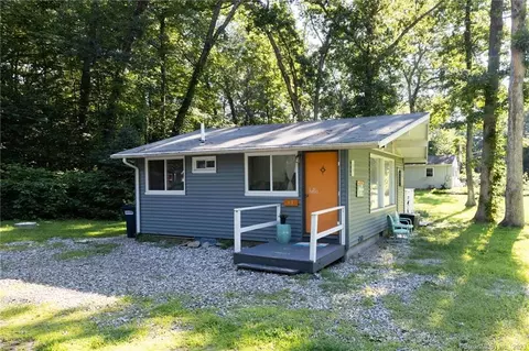63 Spafford Dr, Lebanon, CT 06249