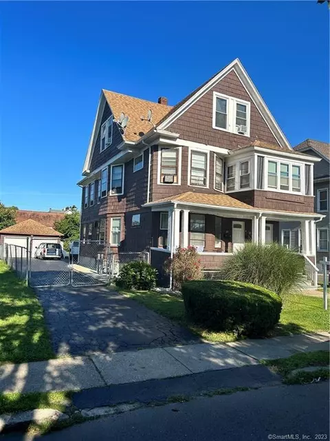 27 Bowe Ave, Stratford, CT 06615