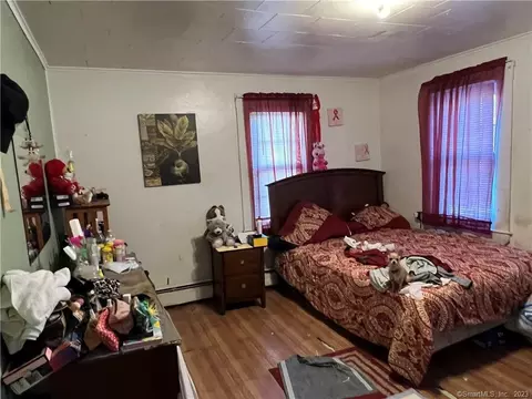 3 Connerton St, New Britain, CT 06051