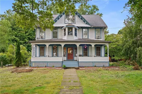 126 E Main St, Griswold, CT 06351