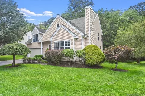 110 Sullivan Farm #110, New Milford, CT 06776