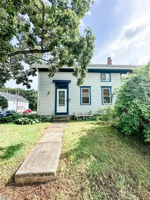 55 N B St, Norwich, CT 06380