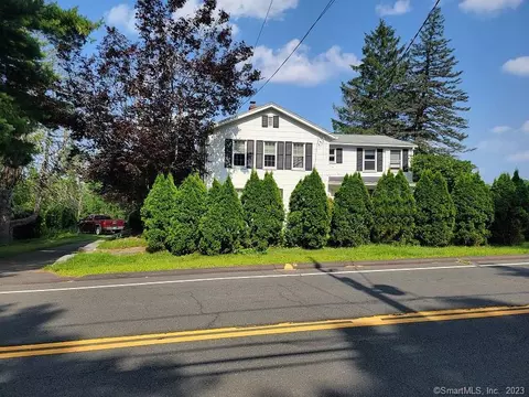45 South St, Plymouth, CT 06782