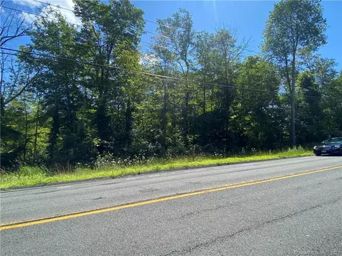 436 Town Hill Rd, New Hartford, CT 06057