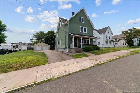 20 10th St, Derby, CT 06418