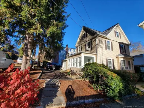 83 Columbus Pl #F, Stamford, CT 06907