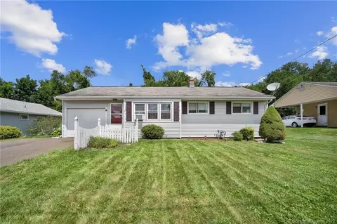 40 Yale Dr, Enfield, CT 06082