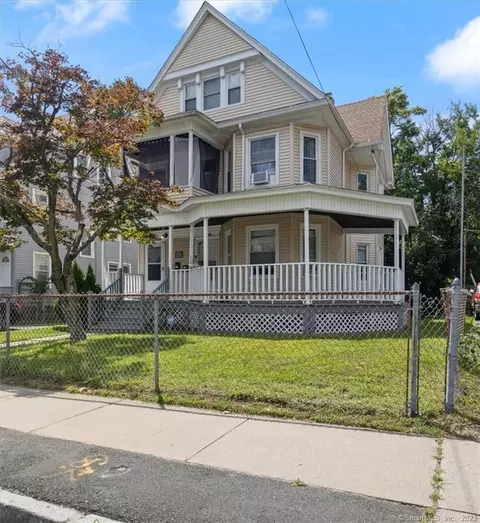 195 Edgewood St, Hartford, CT 06112