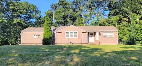 20 Laurel Ln, Wolcott, CT 06716