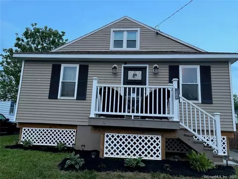 364 Chamberlain Ave, Bridgeport, CT 06606