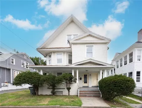 120 Herkimer St, Bridgeport, CT 06604