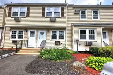 161 Cynthia Ln #B3, Middletown, CT 06457