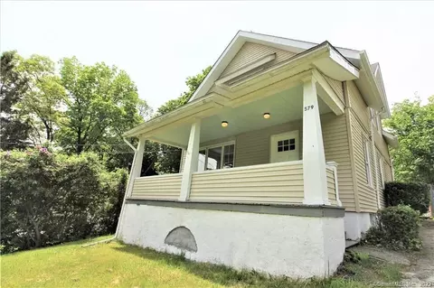 579 Cooke St, Waterbury, CT 06710