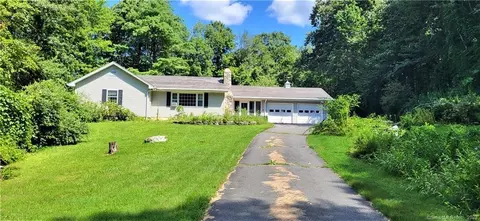 15 Greaves Rd E, Stafford Springs, CT 06076